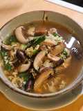 Sup Shiitake dan Telur