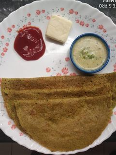 मुग डोसा (moong dosa recipe in marathi) रेसिपी चे मुख्य फोटो