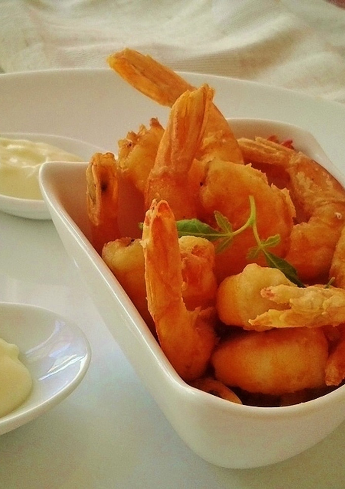 Una foto de Gambas fritas con mayonesa de wasabi