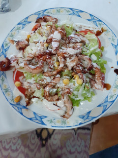 Una foto de Ensalada César de pavo