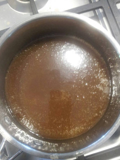 A picture of Butterscotch Sauce.