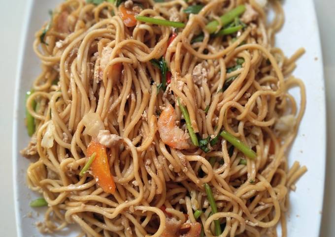 Recipe: Yummy Mie goreng spesial