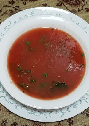 ટોમેટો સૂપ (Tomato Soup Recipe in Gujarati) રેસીપી મુખ્ય ફોટો