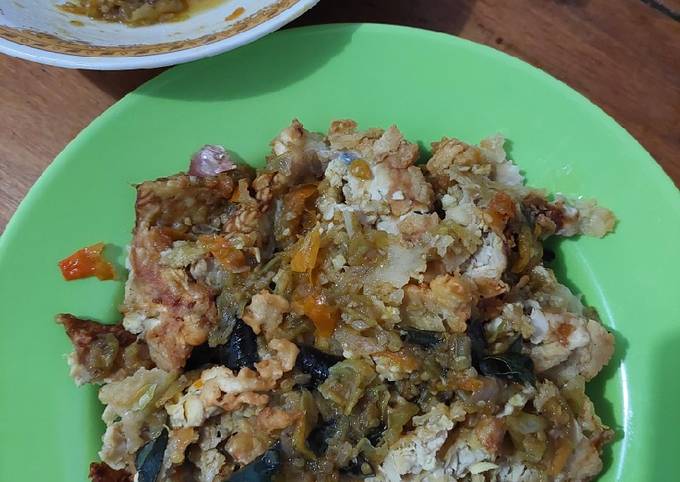 Cara membuat Tempe Geprek Sambel Tomat Hijau Cara membuat Tempe Geprek Sambel Tomat Hijau
