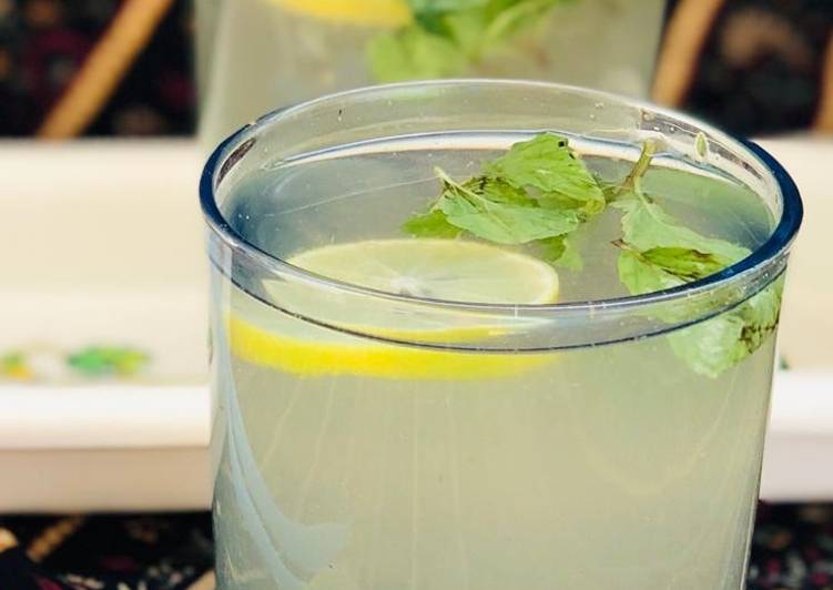 Guide to Prepare Lemonade in 23 Minutes for Mom