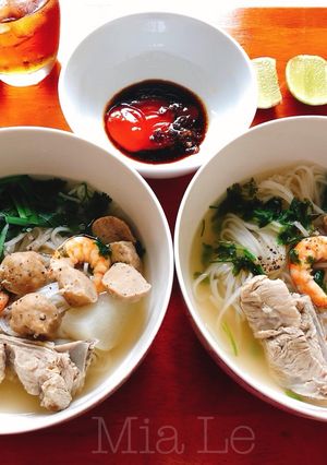Hình của món Hủ tiếu bò viên.