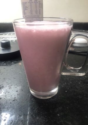 Una foto de Liquado de frutillas light