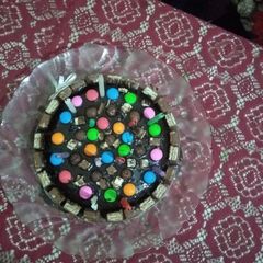 A picture of Chocolate kit kat cack.