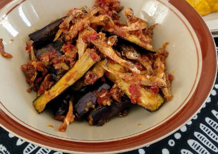 Resep Sambal Goreng Terong Teri yang Enak