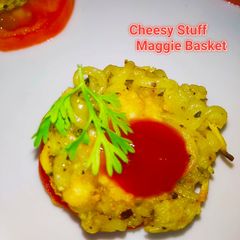 A picture of Cheesy Stuff Maggi Basket.