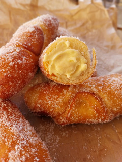 Una foto de Pepitos de crema o xuixos (v2)