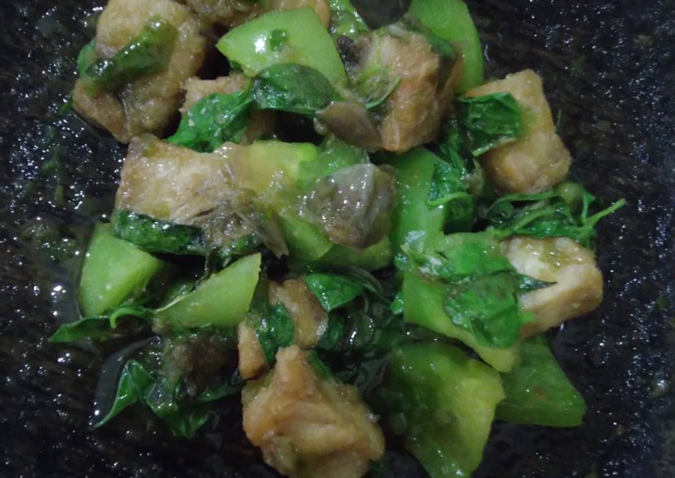 Oseng Ikan Asin Hijau