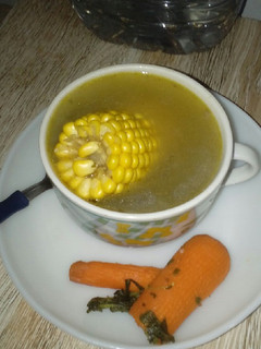 Una foto de Caldo de verduras.#otoño