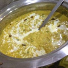 A picture of Hari bhari kadhi.