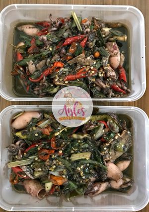 Foto resep Cumi tinta hitam kuah pedas