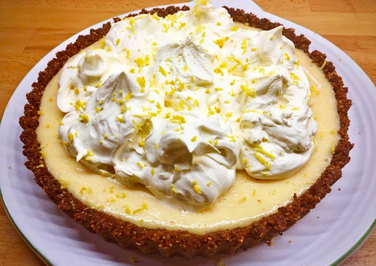 Recipe of Perfect Easy Lemon &amp; Lime Pie