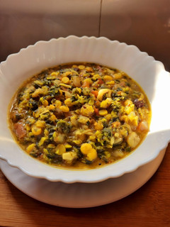 கீரை கூட்டு(keerai koottu recipe in tamil) செய்முறை முக்கிய புகைப்படம்
