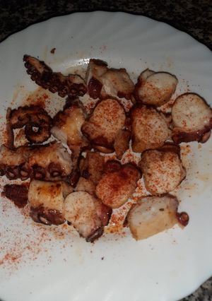Una foto de Pulpo a la gallega 🐙🐙