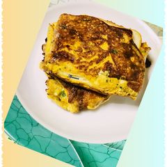 A picture of Omelette sandwich for tiffin box.