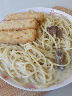 炸魚條白酒蒜香芥末籽醬義大利麵 的食譜成品照片