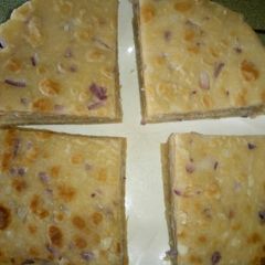 Onion garlic chapatis A picture of Onion garlic chapatis.