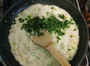Foto principal de Corbatitas a la trilogía con salsa bechamel