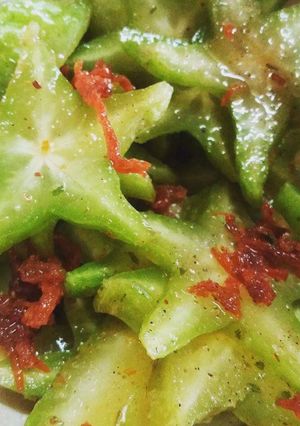 Hình của món Khế dầm bò khô.
