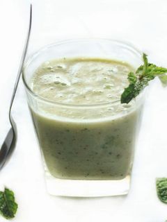 শসার স্মুদি রেসিপির প্রধান ছবি