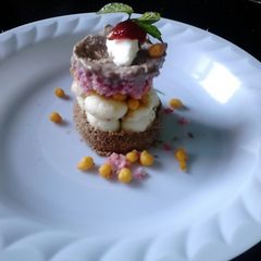 Sweet layerd dessert A picture of Sweet layerd dessert.