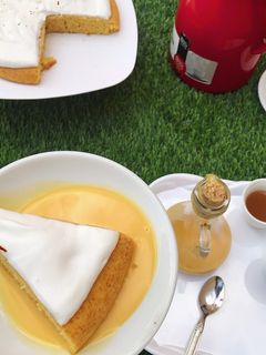 صورة لوصفة كيكة الزعفران 💛