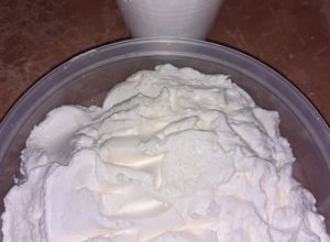 Foto principal de Mantequilla de leche fermentada en casa 🍶