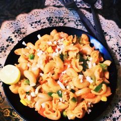 Creamy And Cheesy Peri Peri Suace Macaroni A picture of Creamy And Cheesy Peri Peri Suace Macaroni.