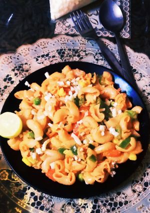 A picture of Creamy And Cheesy Peri Peri Suace Macaroni.