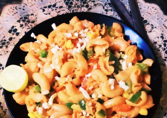 Simple Way to Prepare Homemade Creamy And Cheesy Peri Peri Suace Macaroni