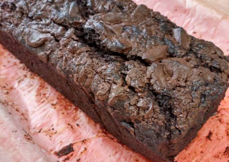 Simple Way to Prepare Homemade Choco Banana Bread