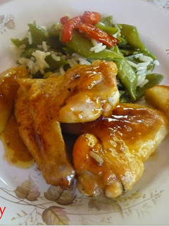 Una foto de Alitas de pollo con mostaza y miel