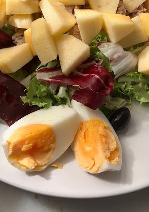 Una foto de Ensalada Completa en 3 Minutos