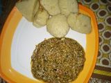 Alkubus with miyar zogale (moringa). Traditional food 😋