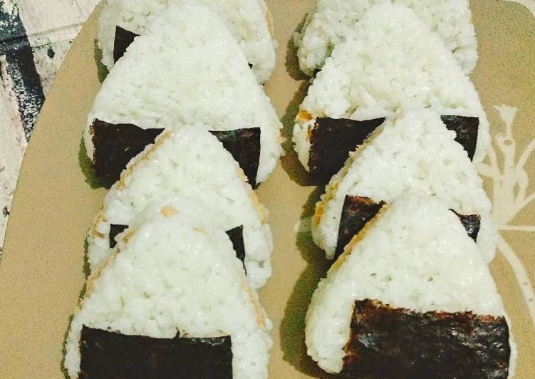 Onigiri Rumahan