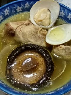 蛤蜊香菇雞湯(電鍋版) 的食譜成品照片