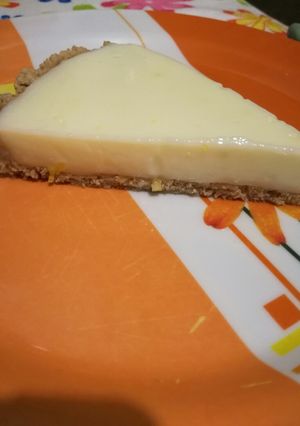 Una foto de Tarta de limón, con leche condensada
