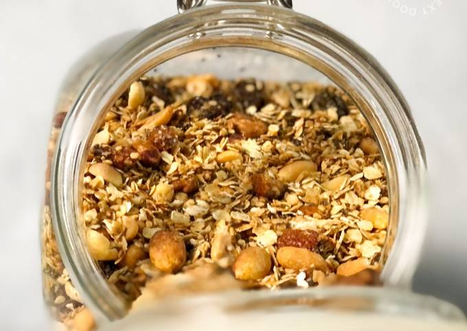 Homemade Healthy Granola