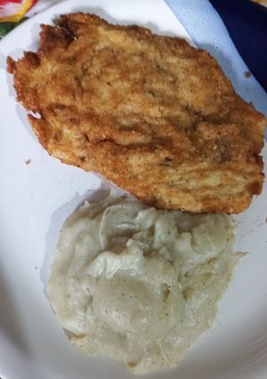 Una foto de Milanesas de carne y pollo