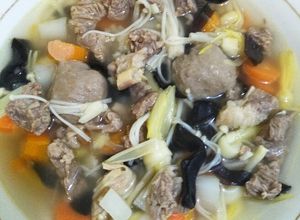 Foto resep Sop Daging Sapi Jamur Sedap Malam
