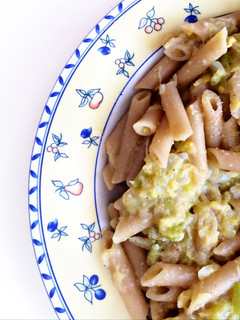Una foto de Pasta con salsa de calabacín