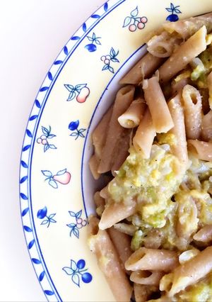 Una foto de Pasta con salsa de calabacín