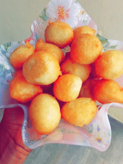 A picture of Puffs.