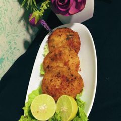 Mince stuff cutlets A picture of Mince stuff cutlets.