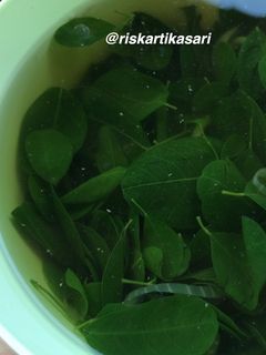 Foto resep Sayur Bening Daun Kelor