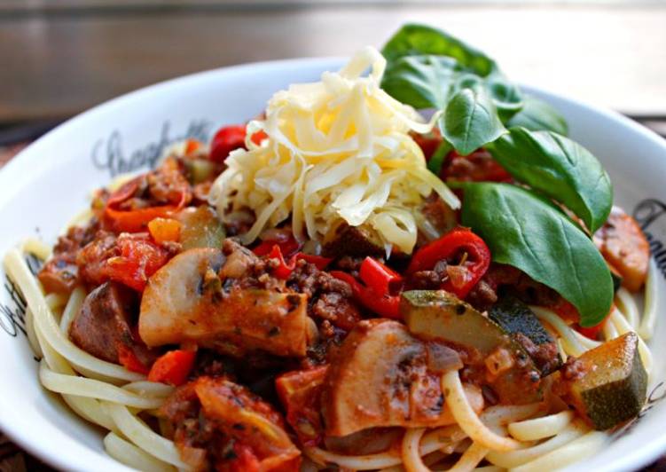 Simple Way to Prepare Any-night-of-the-week Veggie-packed pasta in fresh tomato sauce